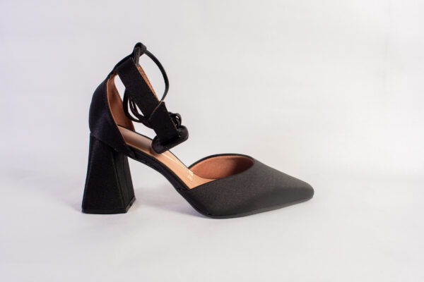 Zapatos Stilettos Vizzano En Punta Taco 7 - Cm