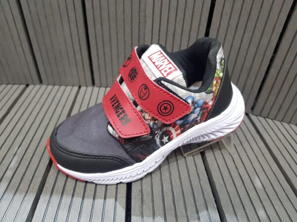 Zapatillas Avengers